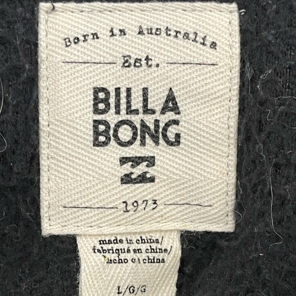 Billabong cozy days black sherpa jacket in a size large - Picture 13 of 15